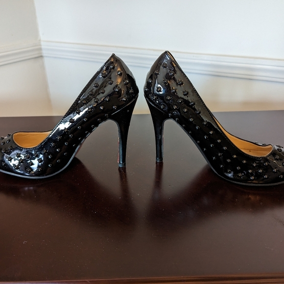 Black Spiked High Heels Size 40 - Picture 6 of 10